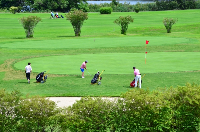 ゴルフ場/ゴルフ練習場と仲良くしよう！｜ゴルフインストラクターの求人情報【RECRUIT- JAPAN】